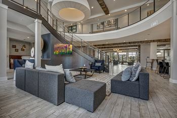 Custom Designed Resident Lounge & Clubhouse
